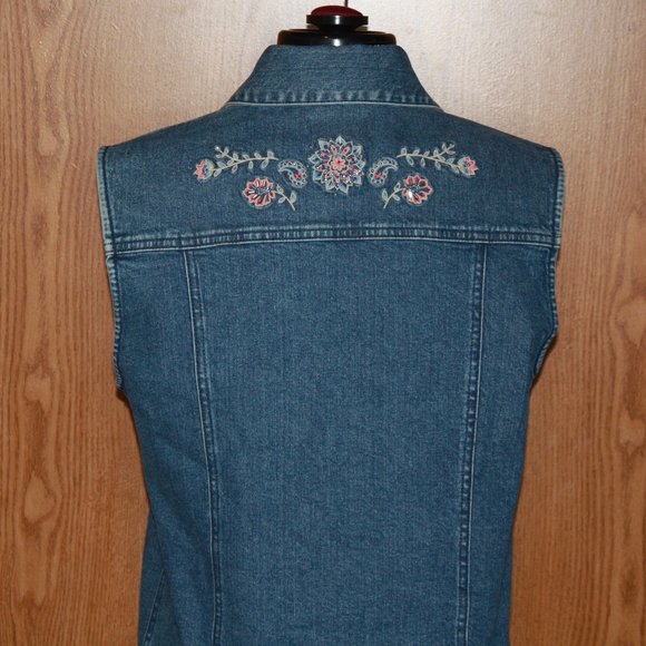 Vintage Pendleton Floral Embroidered & Beaded Denim Vest Size S - Picture 4 of 9